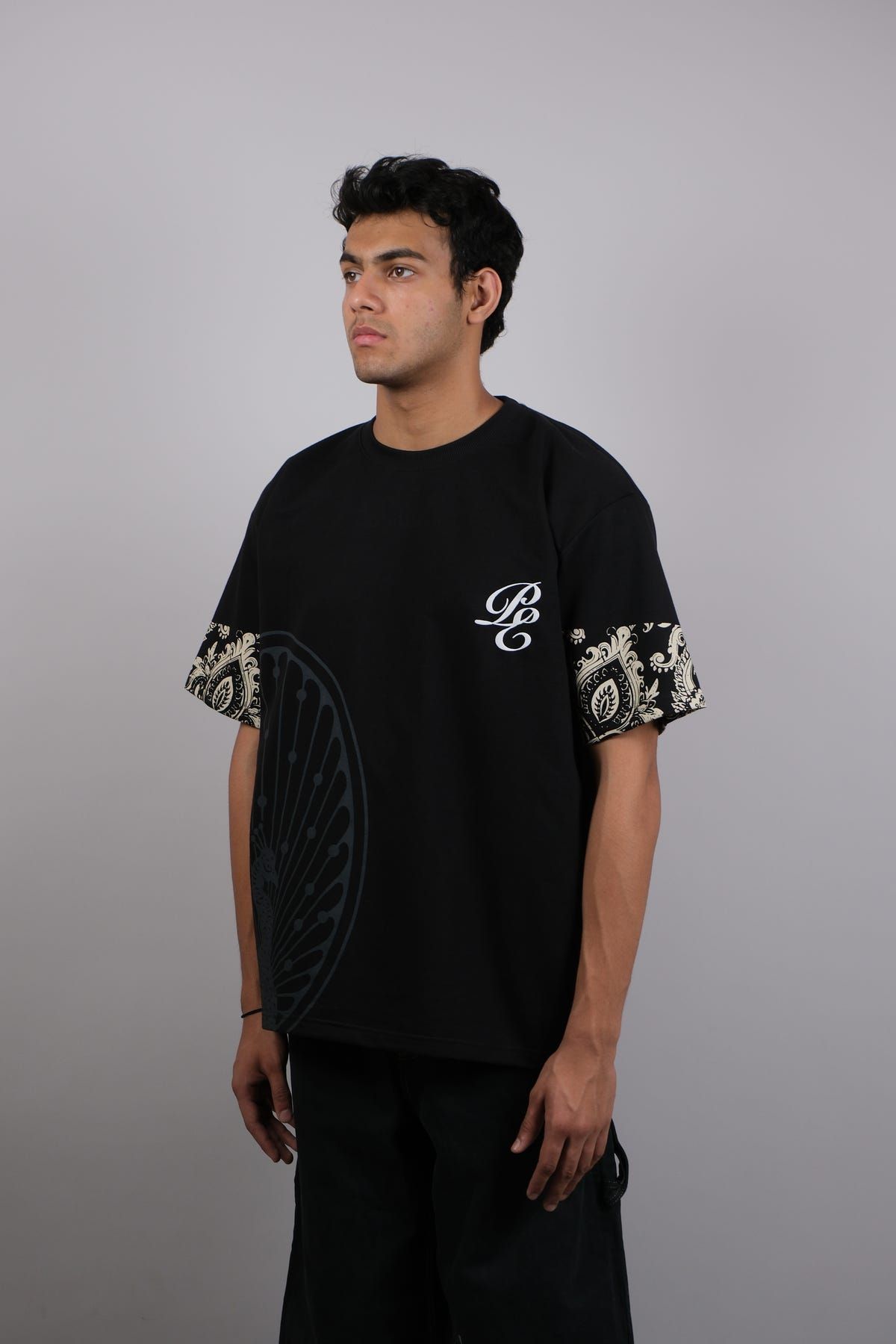 Heritage tee - image 8