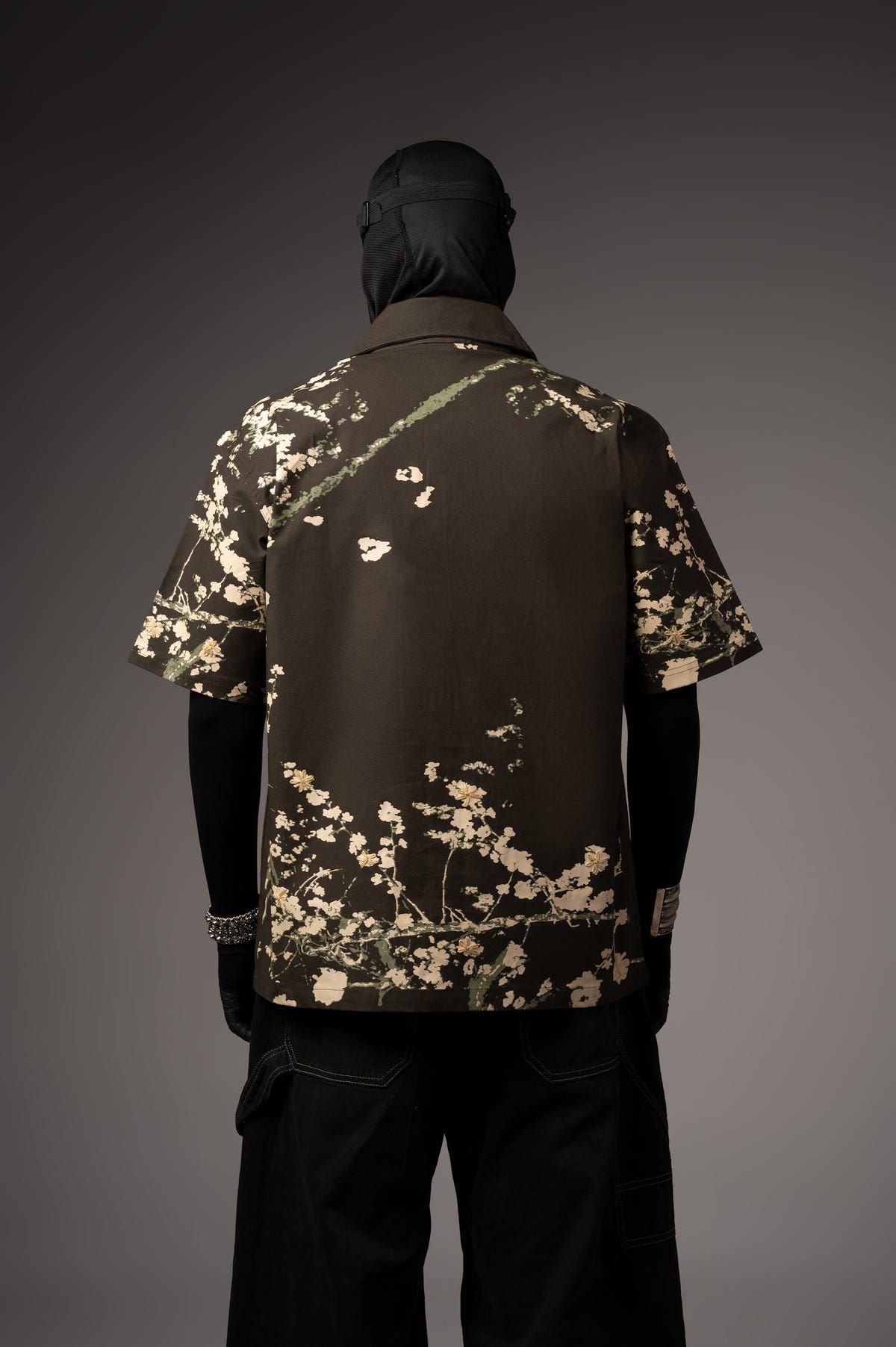 Greenery Hand Work Shirt - image 2