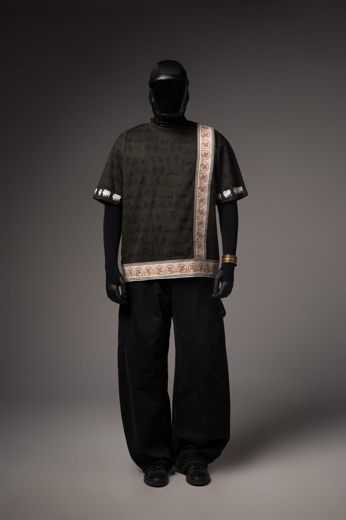 COW T- SHIRT - image 19