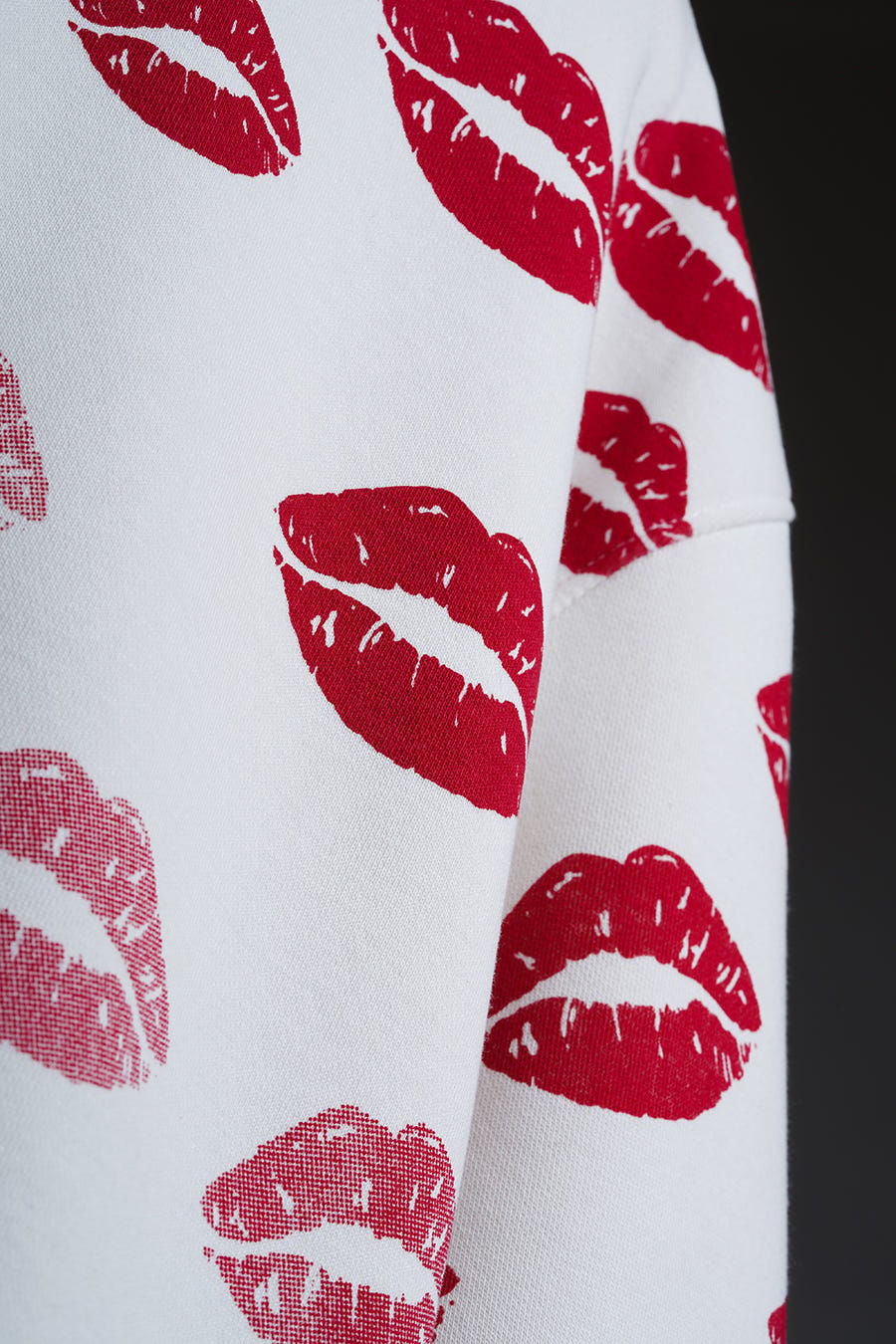 Kiss Sweatshirt - image 4