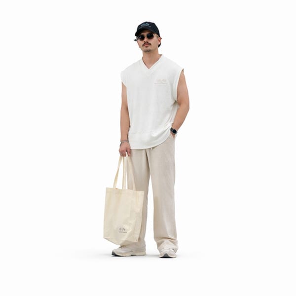 Resa — TAS White Knit Vest