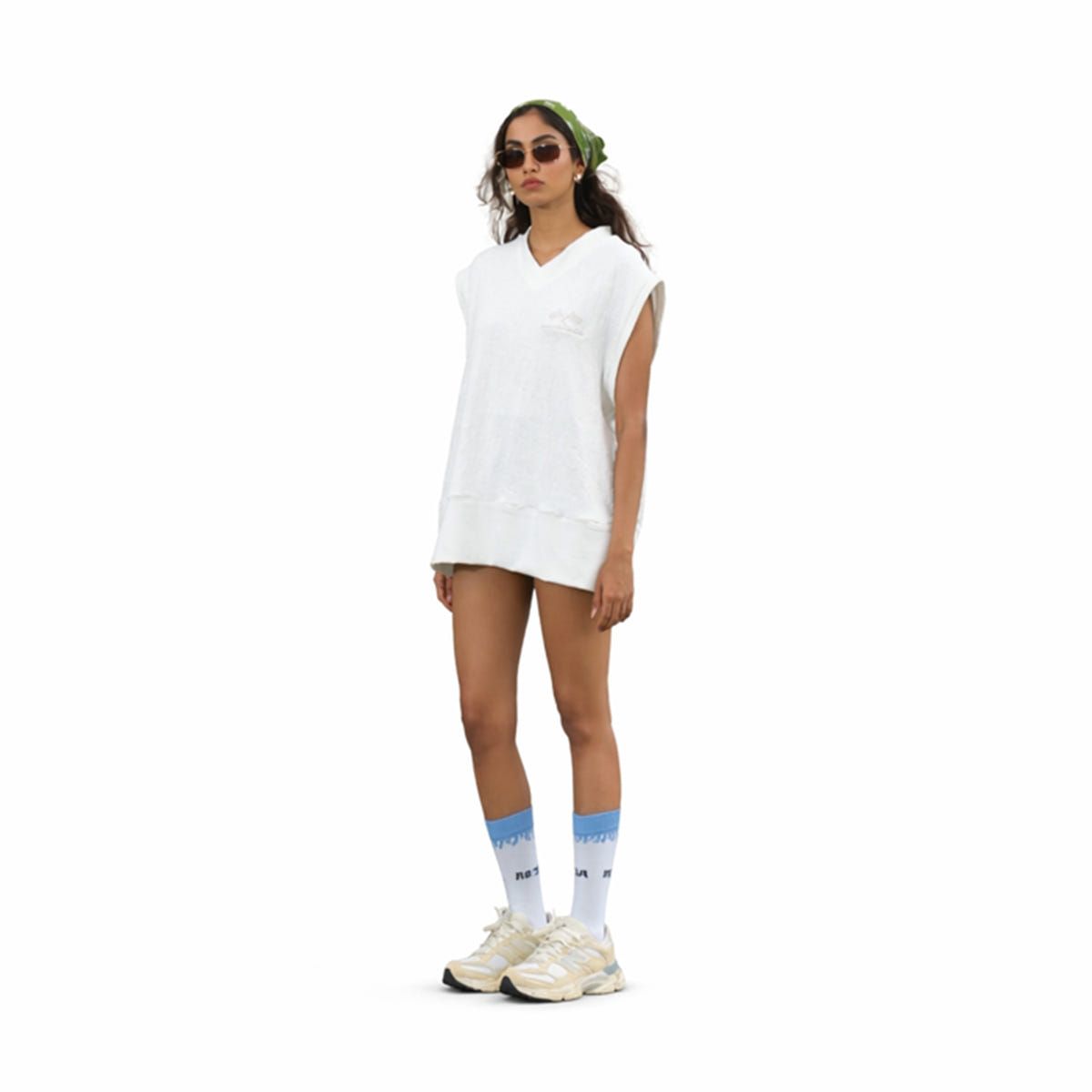 TAS White Knit Vest - image 4