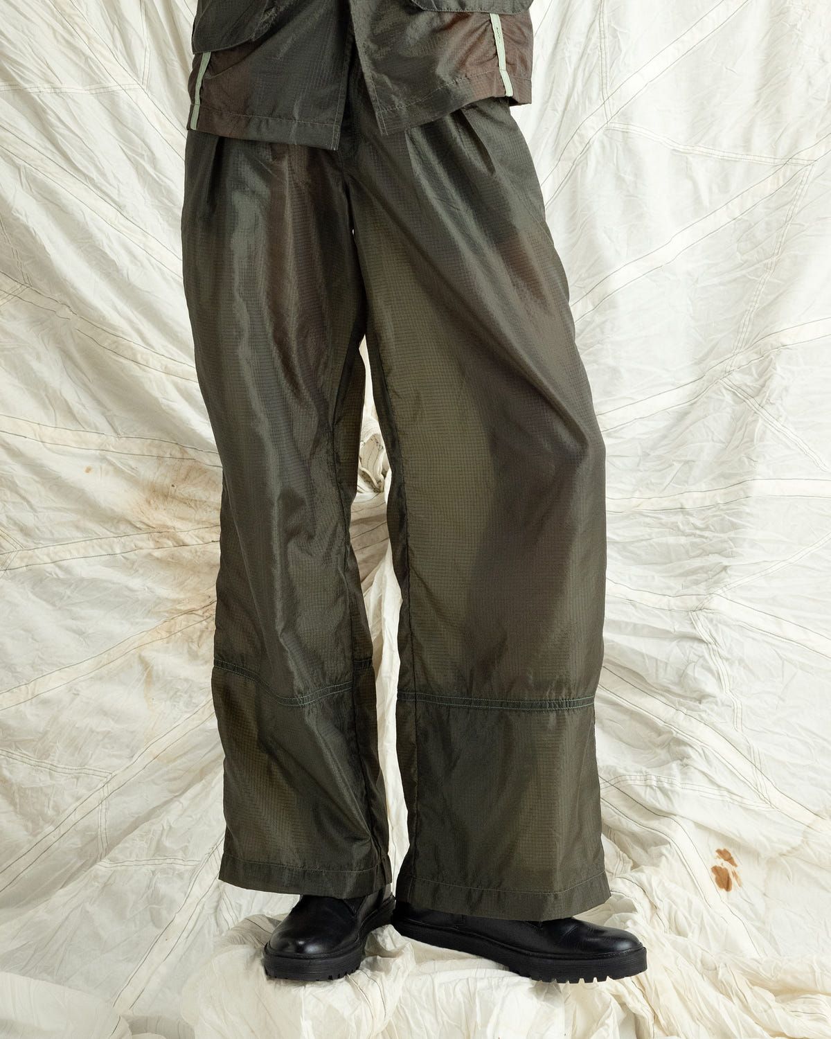 PARACHUTE TROUSERS - image 1
