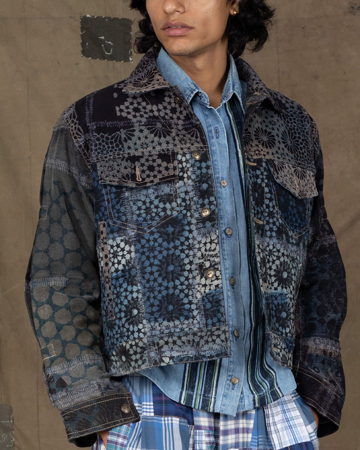 AJRAKH TRUCKER - image 1