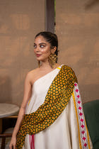 Cross drape one shoulder set view 5