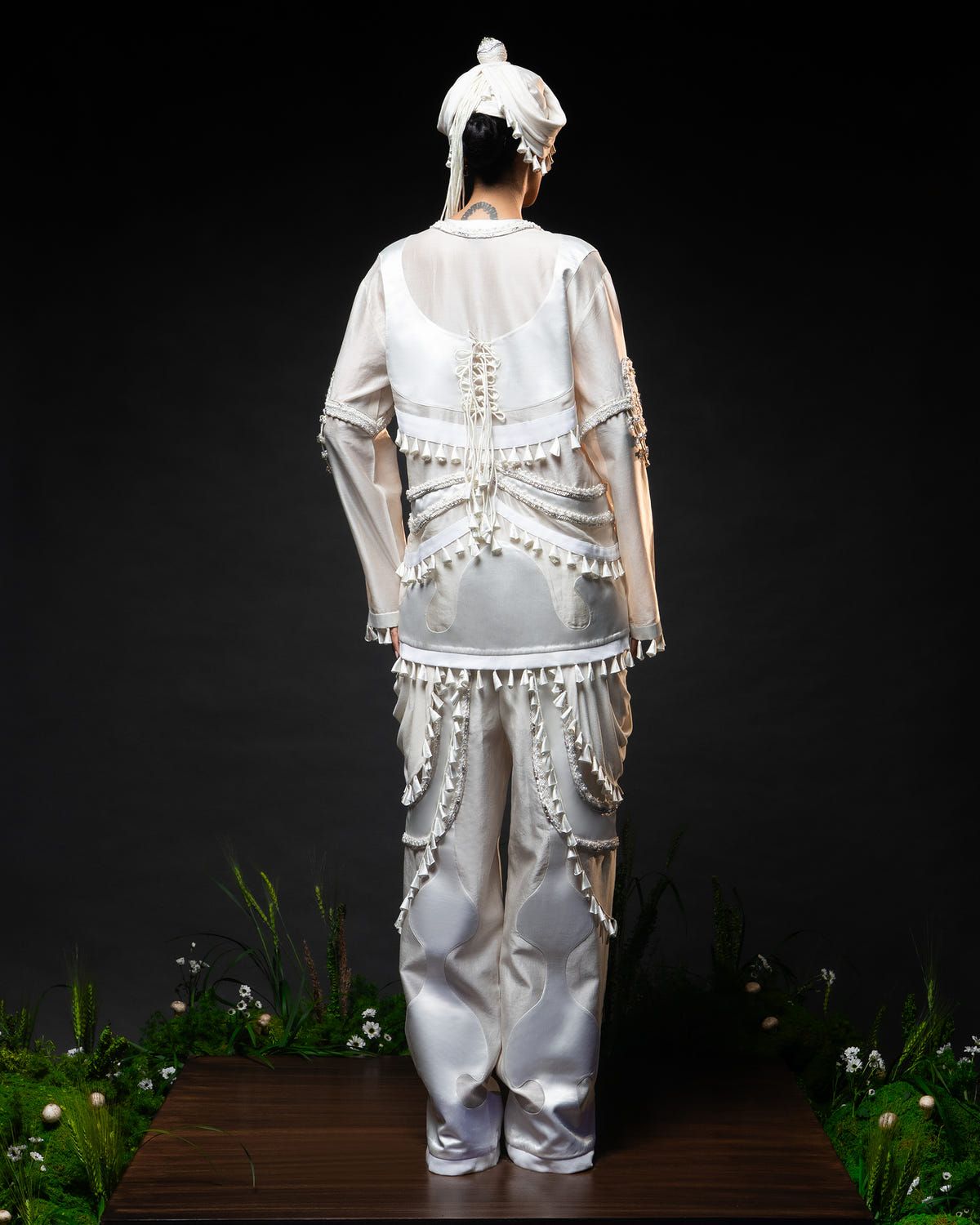 Ornament patchwork jacket + Drape tassel trouser set - image 4