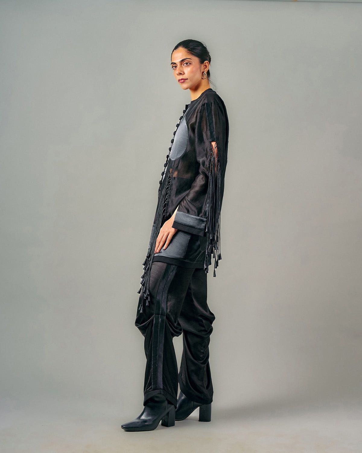 Cut-out tassels jacket + Pick-up trouser set - image 3