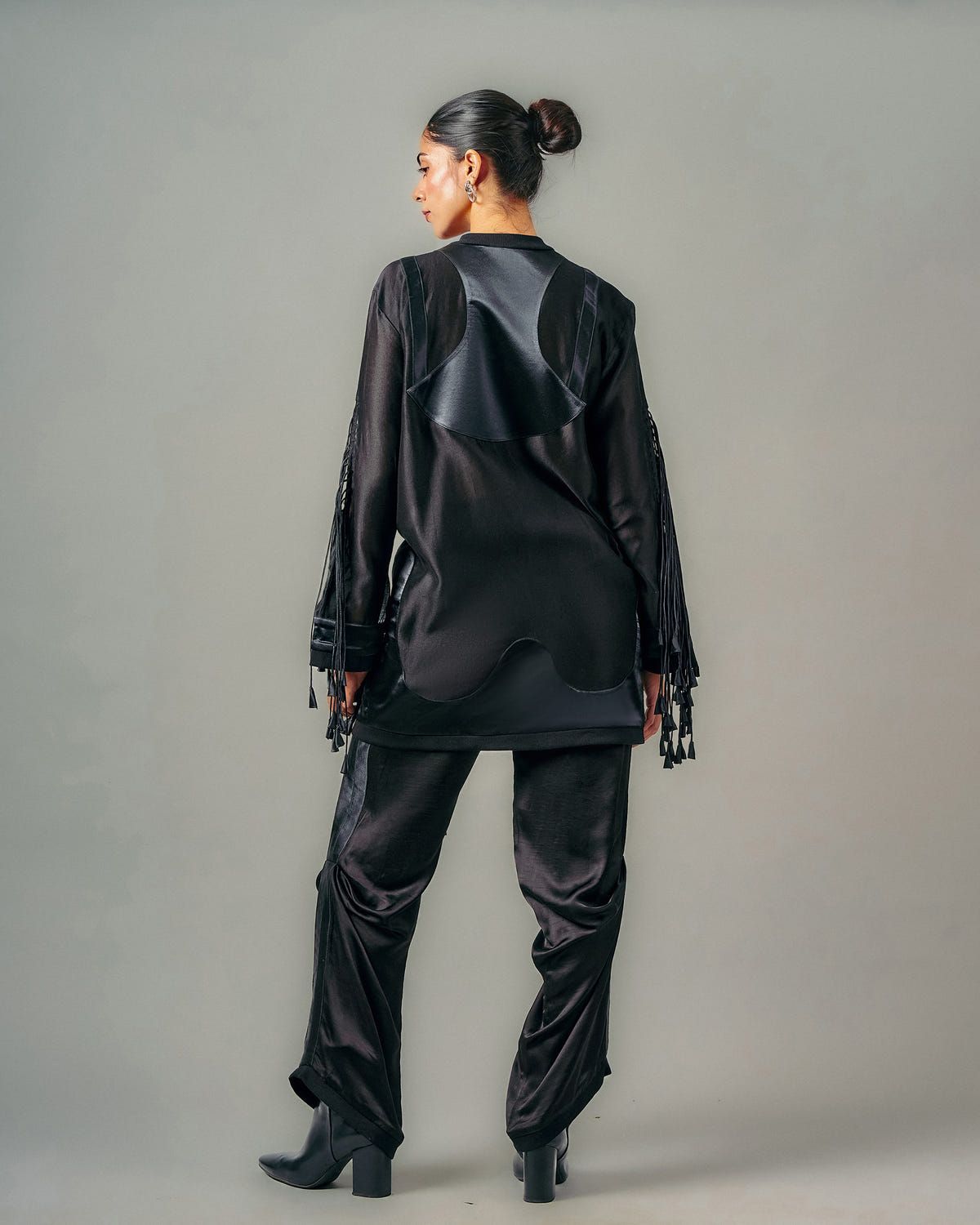Cut-out tassels jacket + Pick-up trouser set - image 4