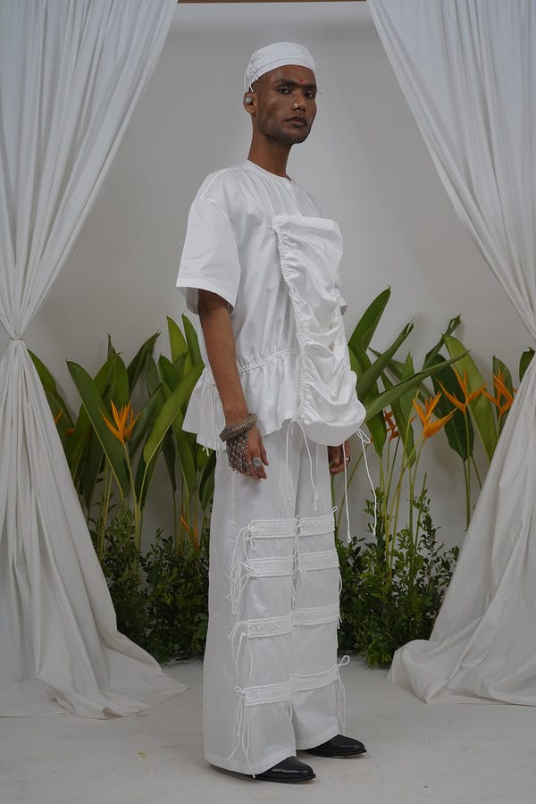 Saim — Gathered pocket T-shirt