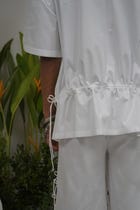 Gathered pocket T-shirt view 5
