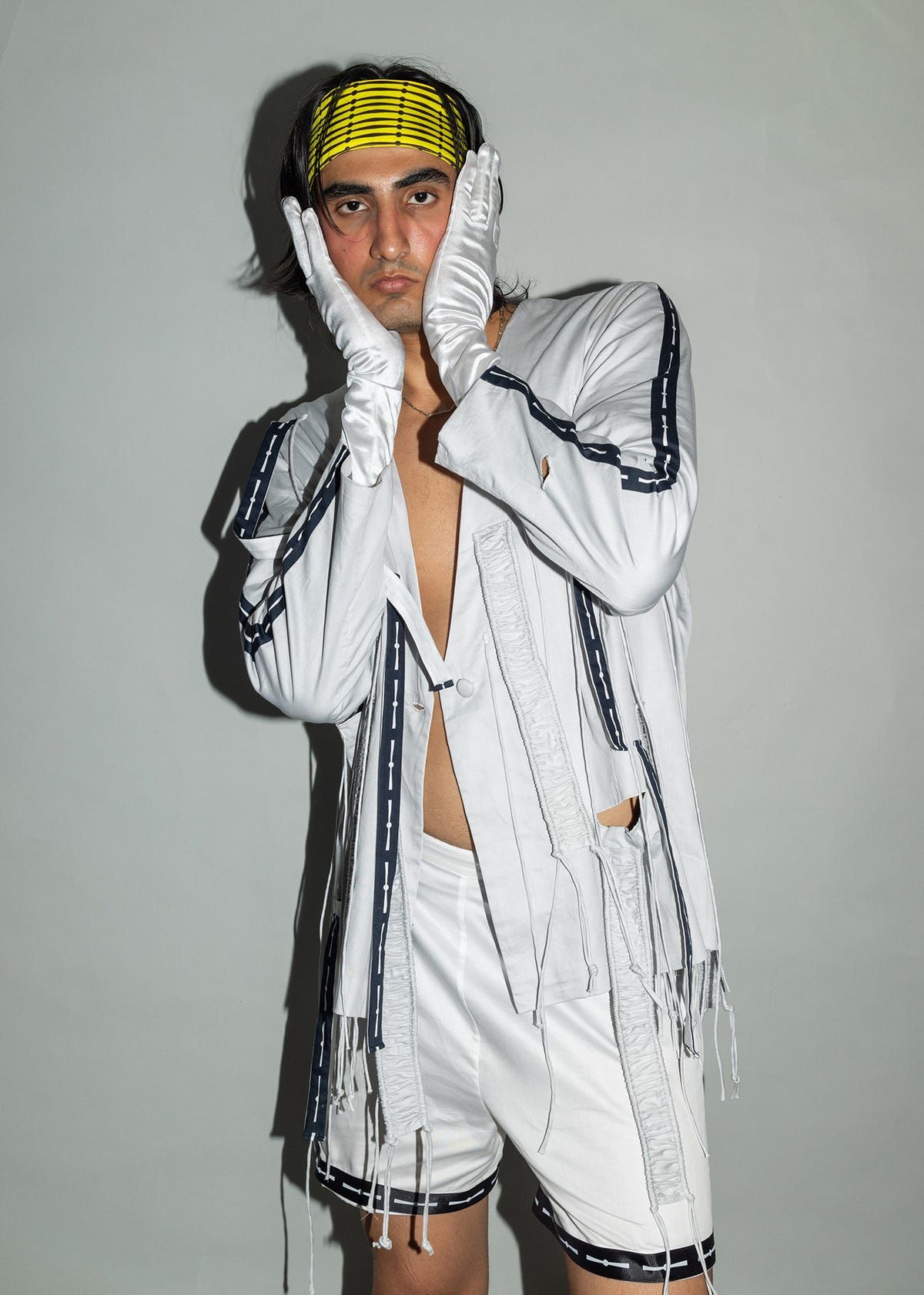 Cut-out fringed jacket - image 4