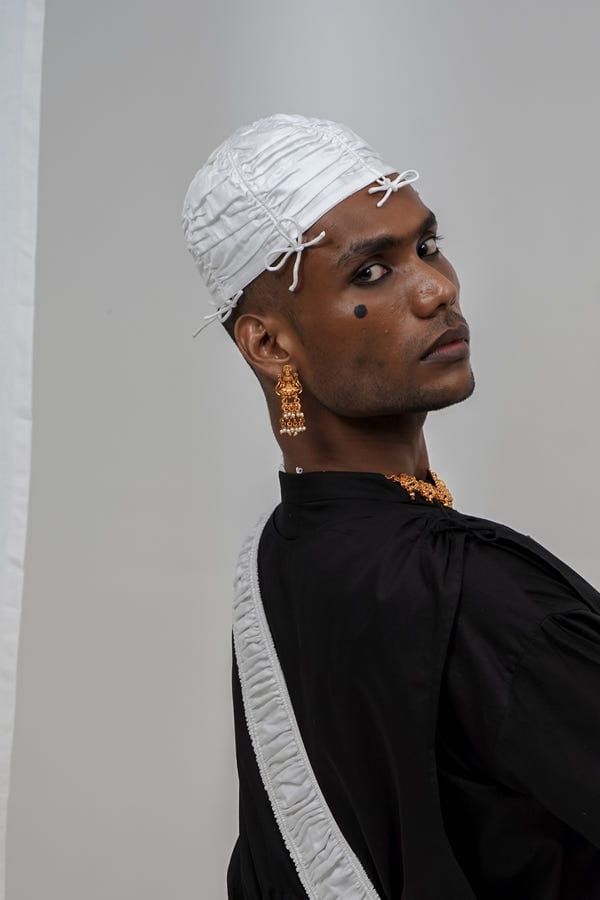 Saim — Gathered topi