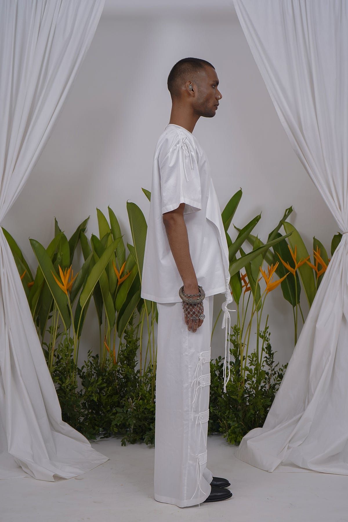 Suspended sleeve T-shirt - image 2
