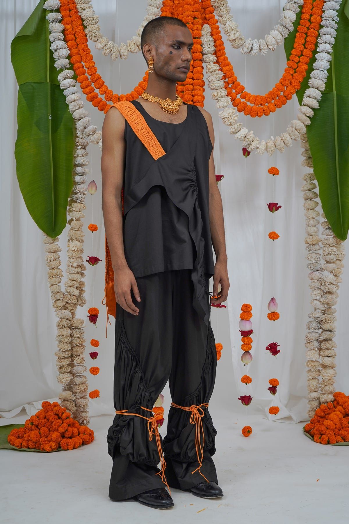 Cross strapped co-ord set - image 3