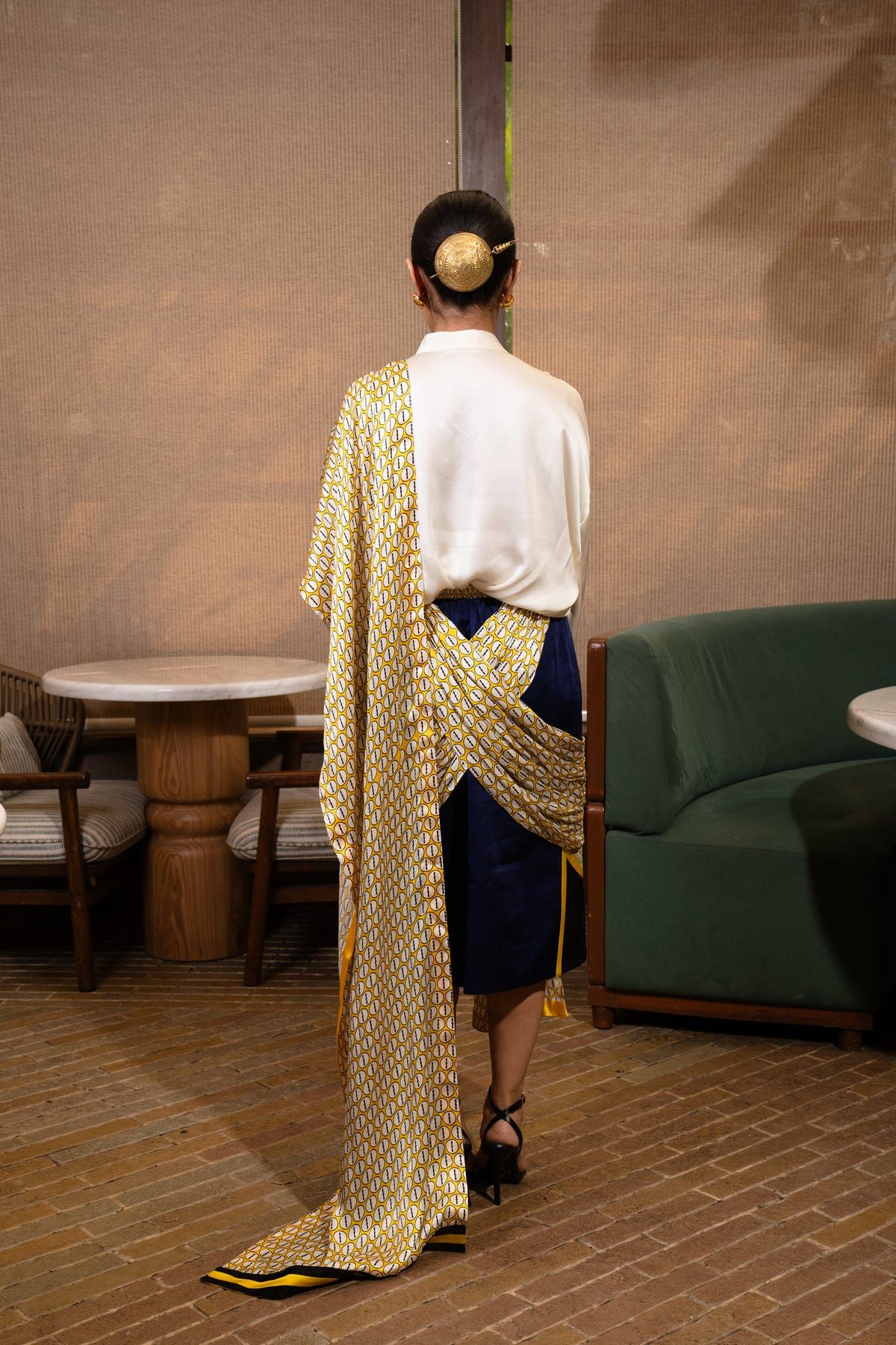 Cross drape skirt set - image 5