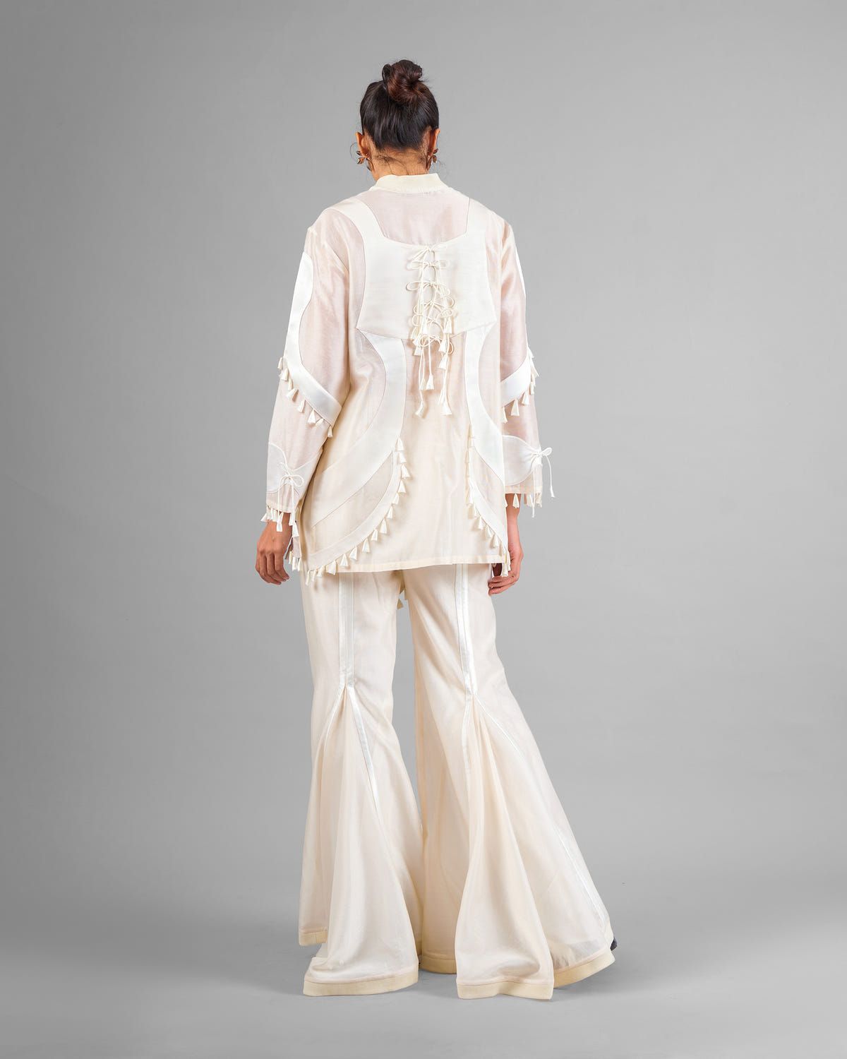 Sculptural scallop kurta + Godet flared trouser set - image 4