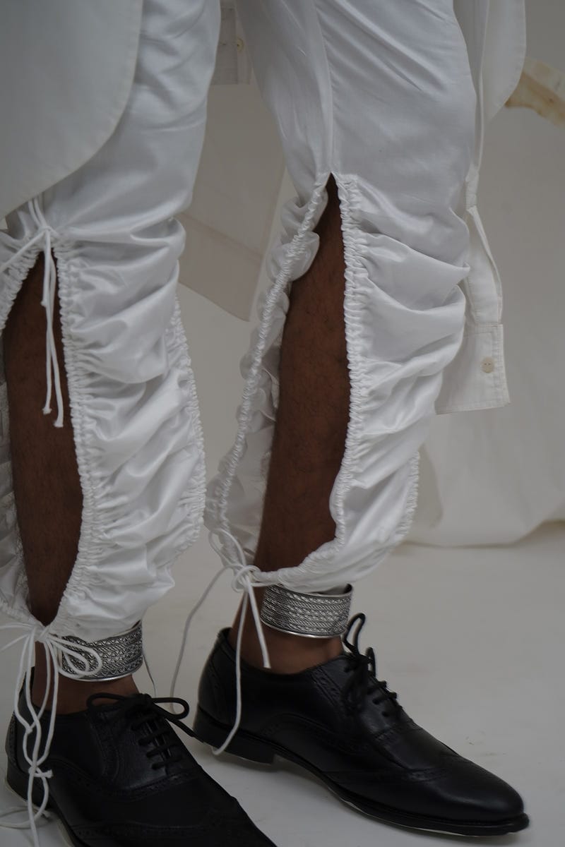 Cut-out churidar trouser