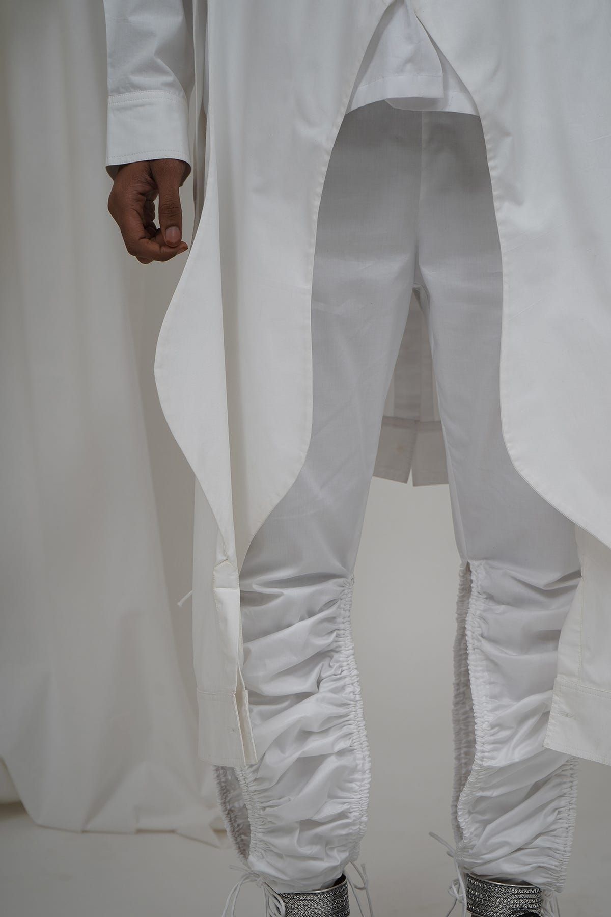 Cut-out churidar trouser - image 2