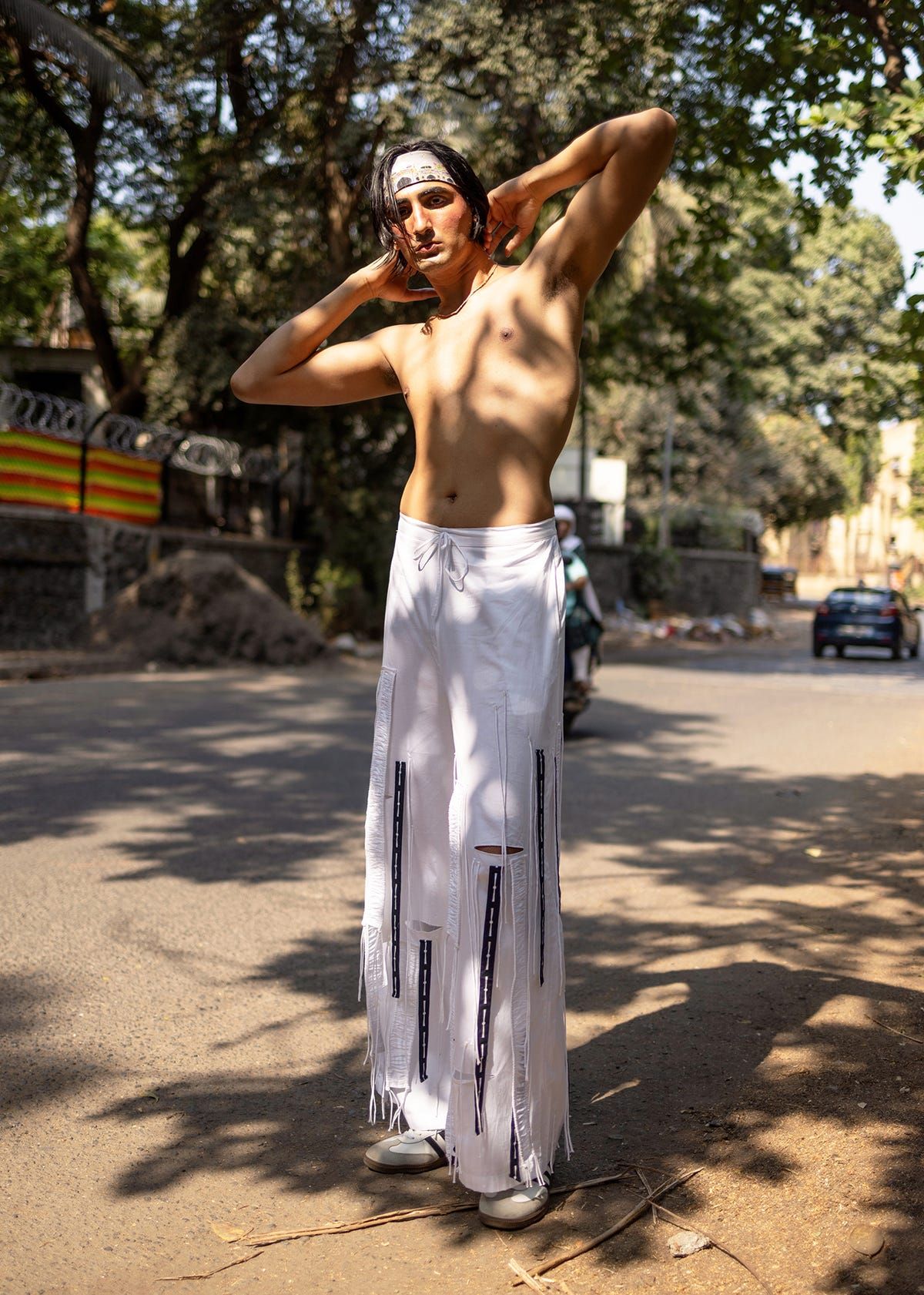 Cut-out fringed trouser - image 2