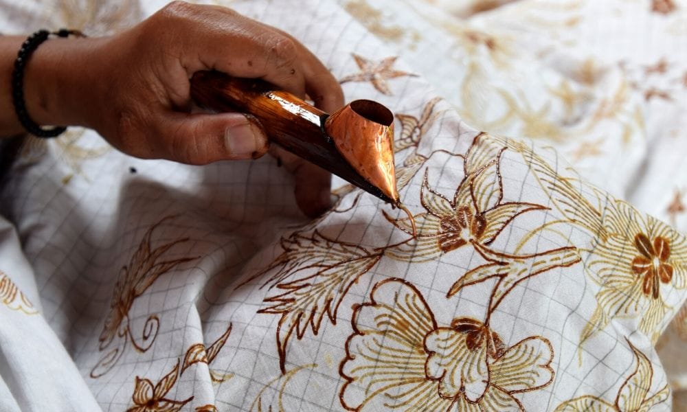 Batik Hand Paint Shirt - image 5