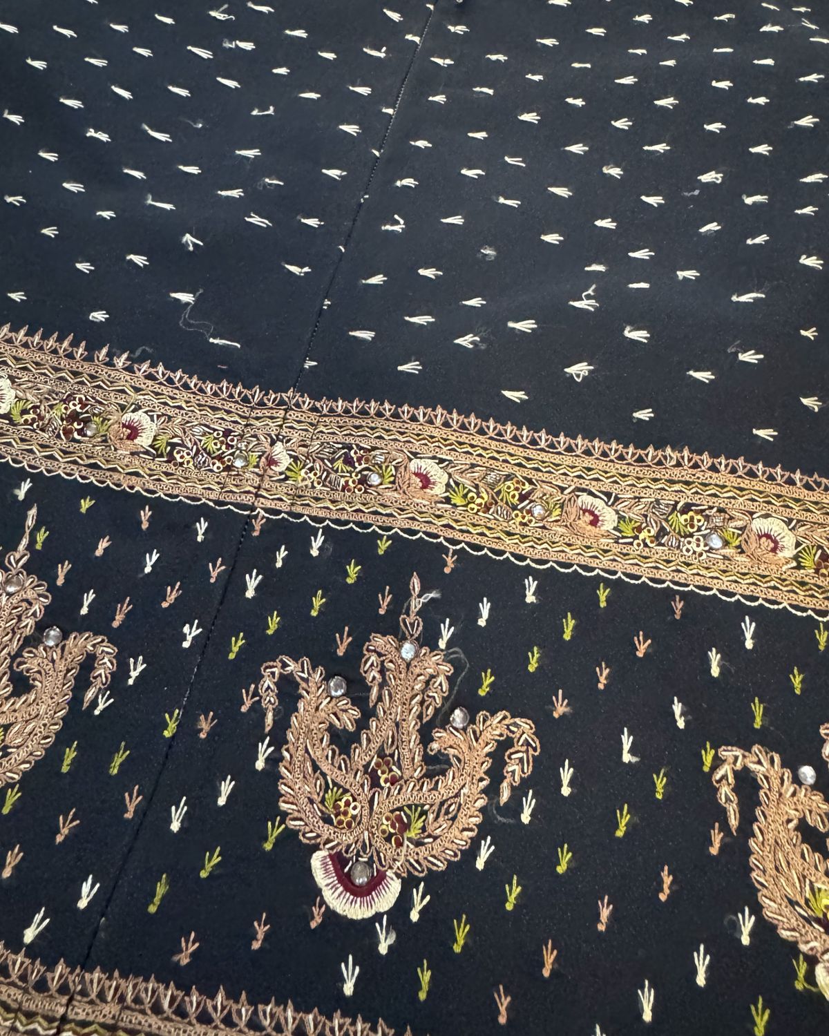 Aari Embroidered Jacket - image 2
