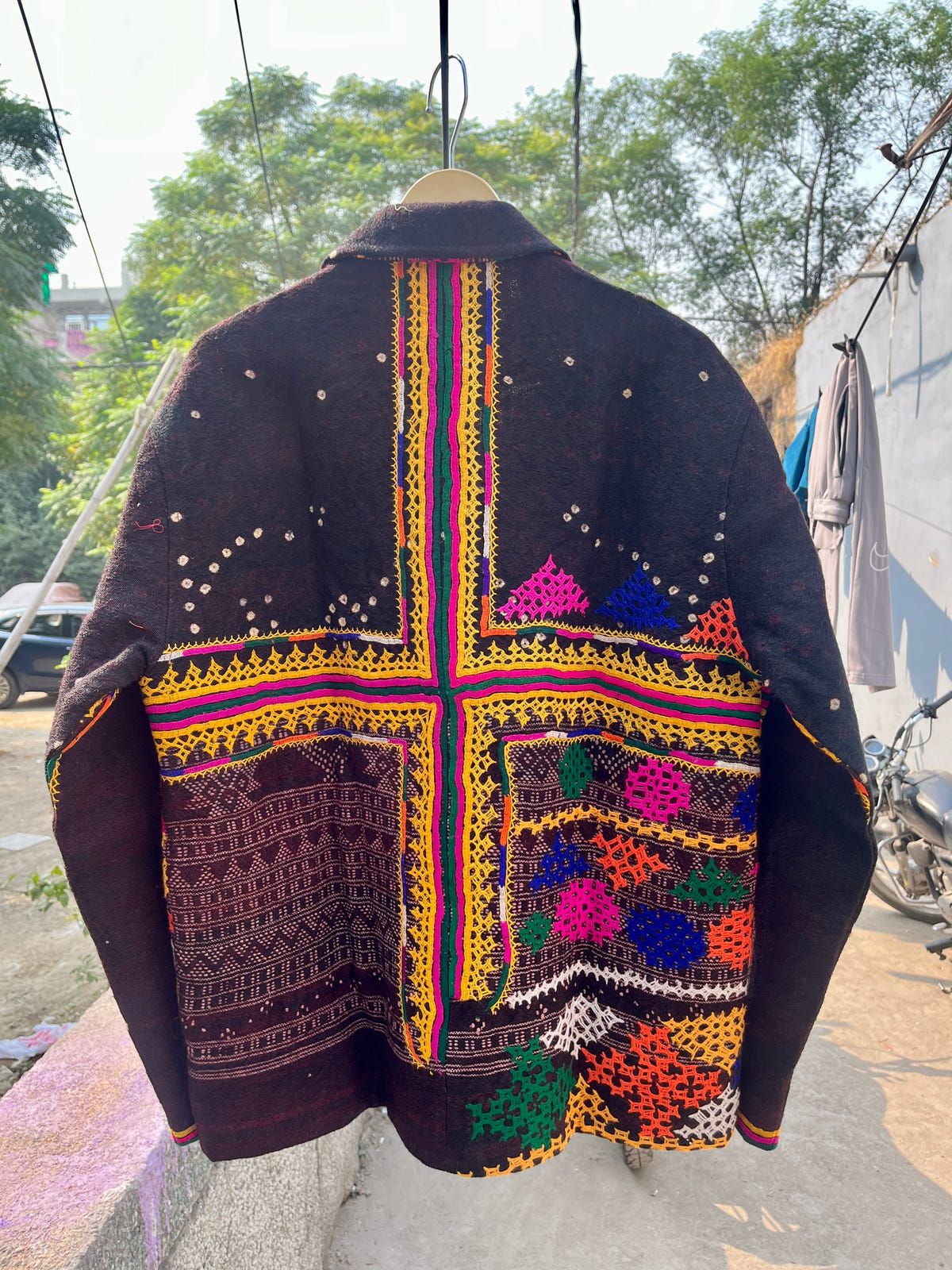 Rabari Wool Jacket - image 4