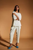 Taj Co-Linen Short Kurta Set view 2