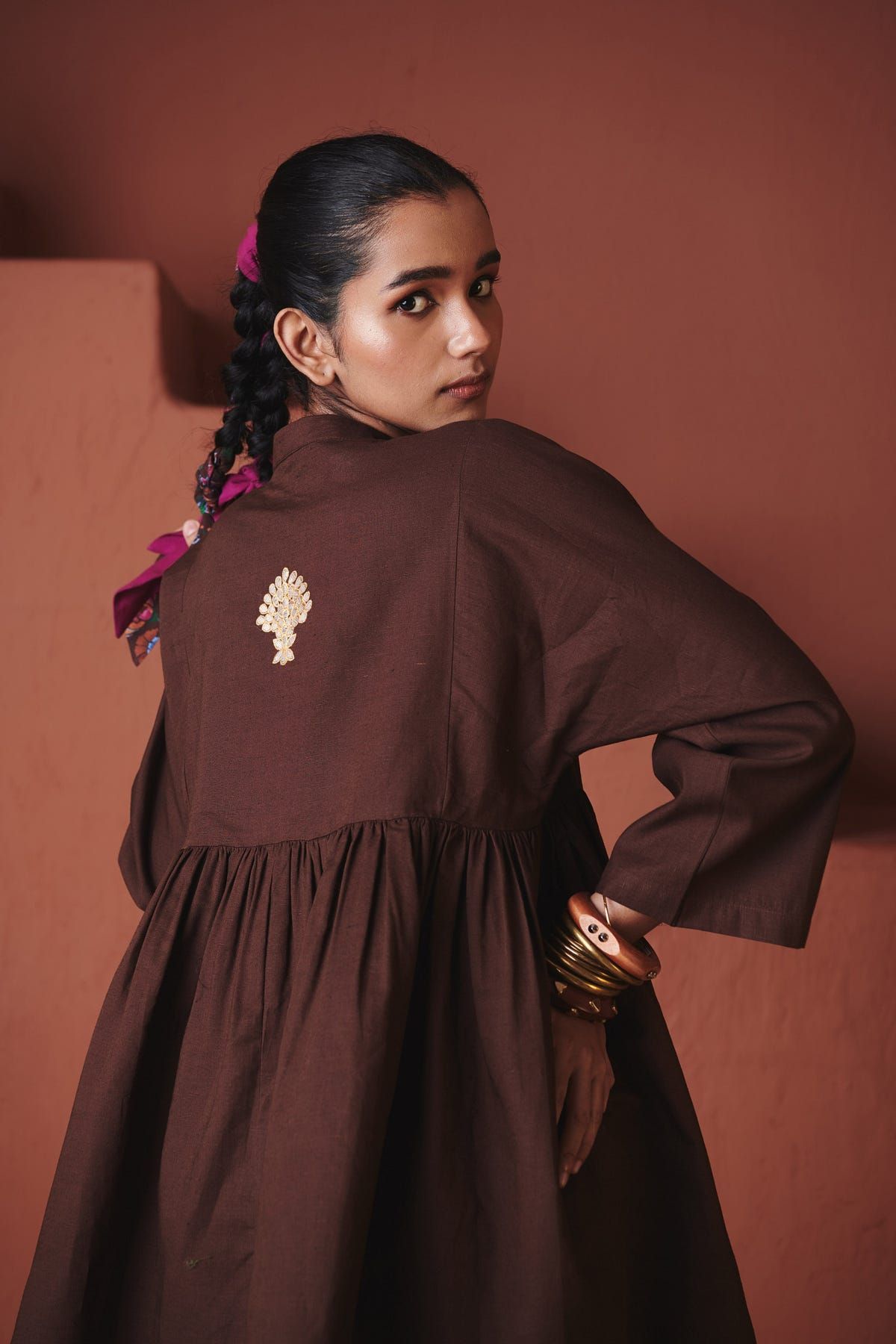Coffee Co-Linen Gathered Shirt - image 3