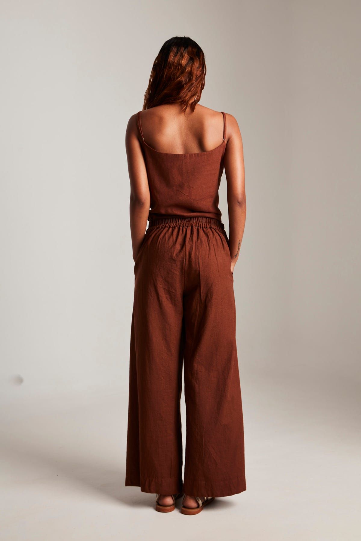 Cinnamon Linen Camisole Top & Wrap Pants - image 4