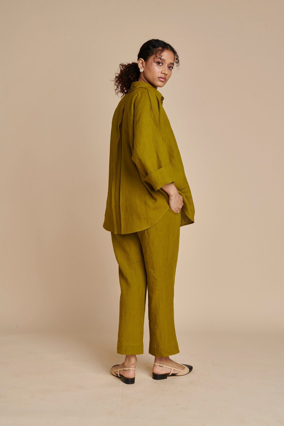 Mehendi Linen Pleated Pants - image 5