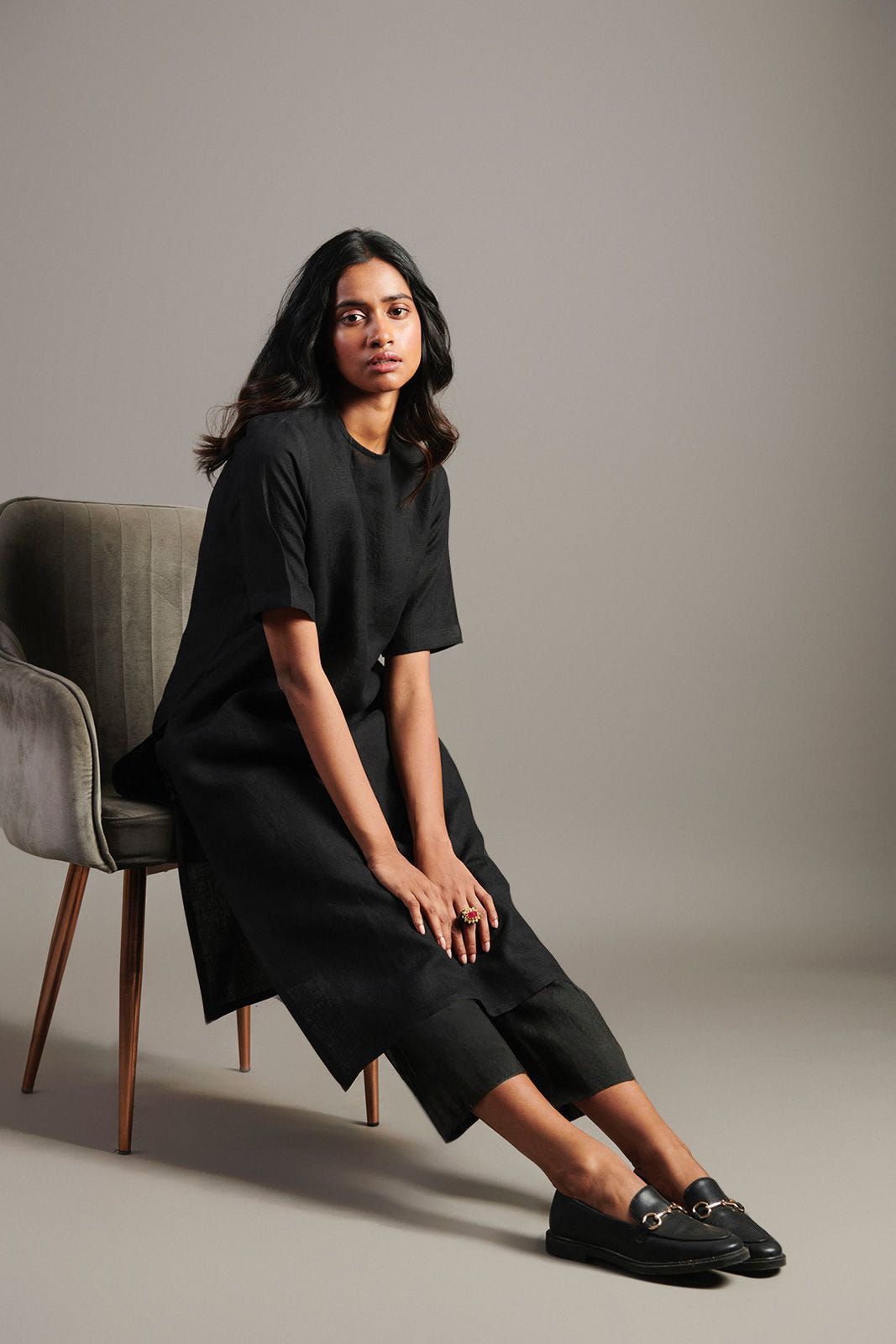 Kohl Co-Linen Half Sleeves Kurta Set - image 2
