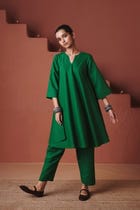 Panna Linen Pheran Kurta Set view 8
