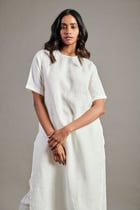 Taj Co-Linen Half Sleeves Kurta Set view 4