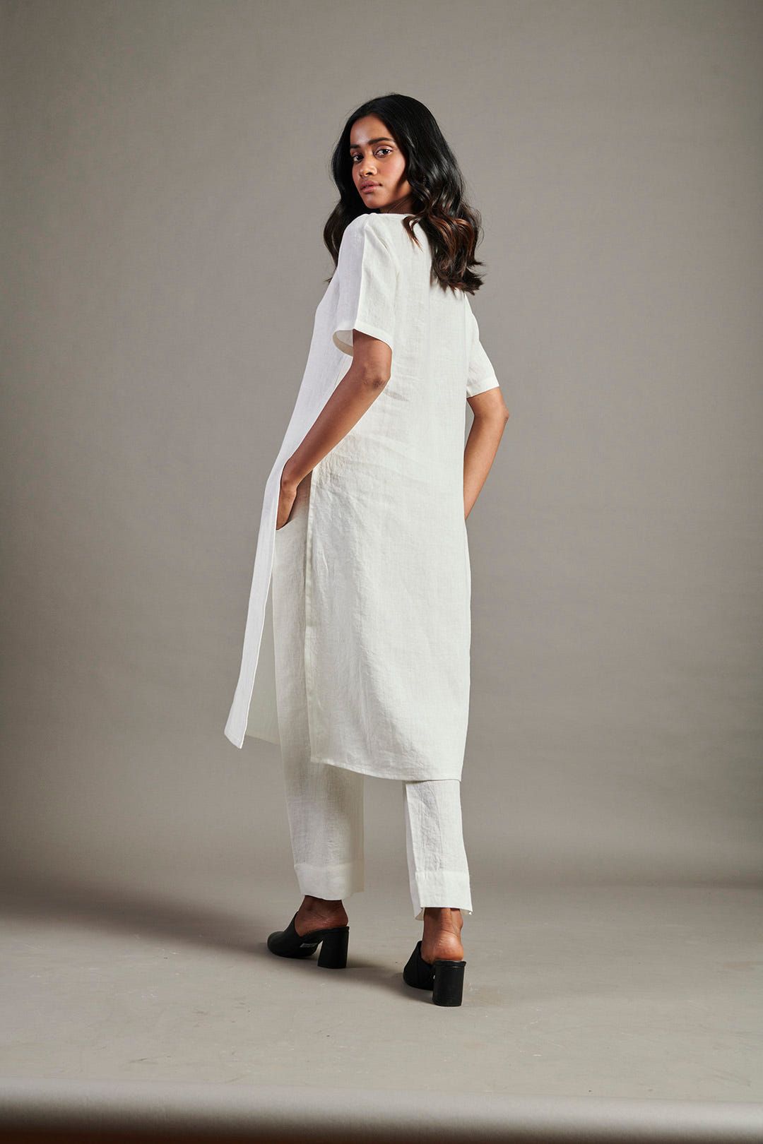 Taj Co-Linen Half Sleeves Kurta Set - image 7