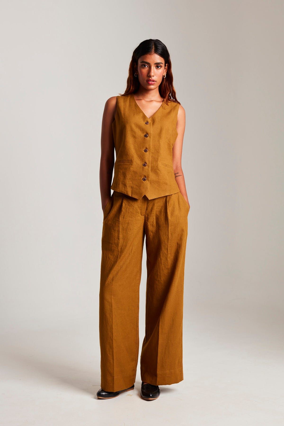 Olive Co-Linen Pleated Trousers - Sale - image 1