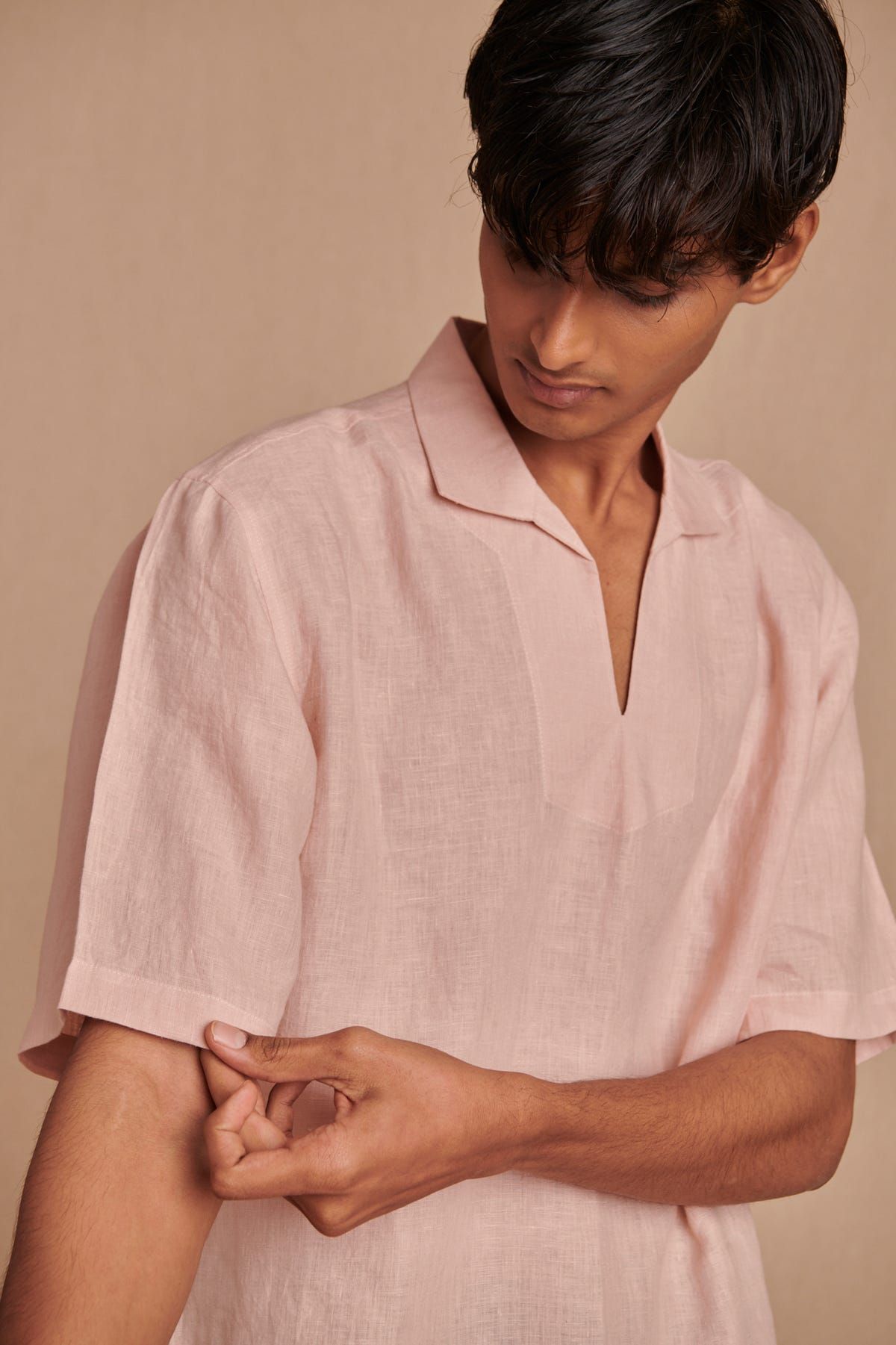 Blush Linen Men's Popover Shirt - image 4