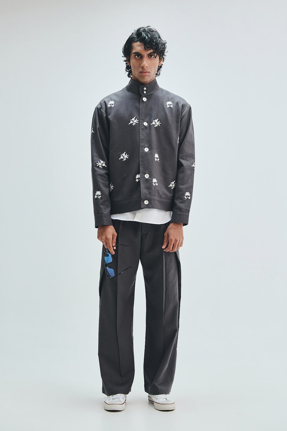 Pebble Co-Linen Embroidered Men’s Stand Collar Jacket - image 6