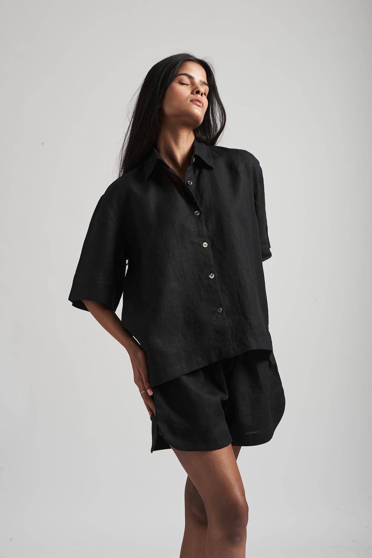 Kohl Co-Linen Women's Shorts Set - image 5