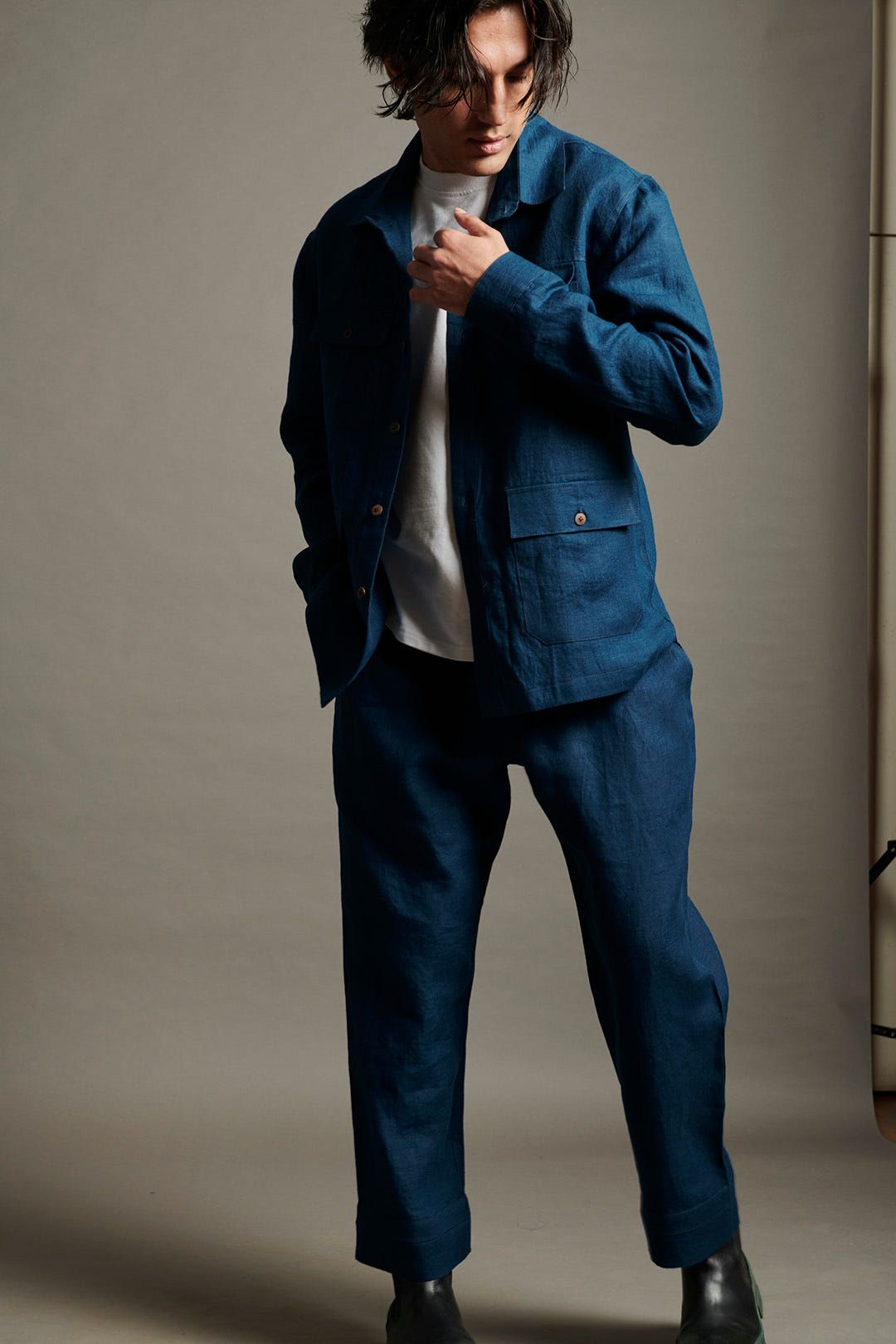 Indigo Linen Men's Overshirt - image 8