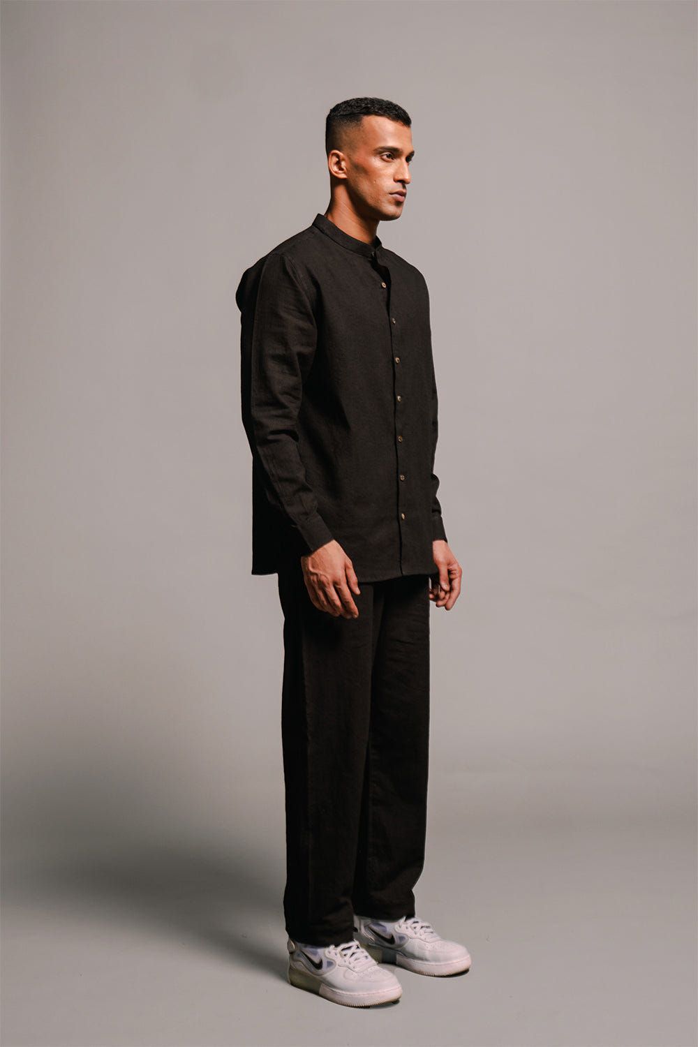 Carbon Co-Linen Men's Band Collar Shirt - Sale - image 3