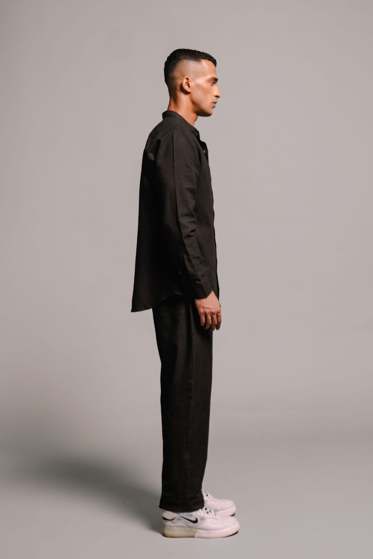 Carbon Co-Linen Men's Band Collar Shirt - Sale - image 6
