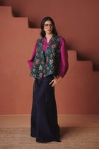 Neel Linen Denim Flared Pants - Sale view 7