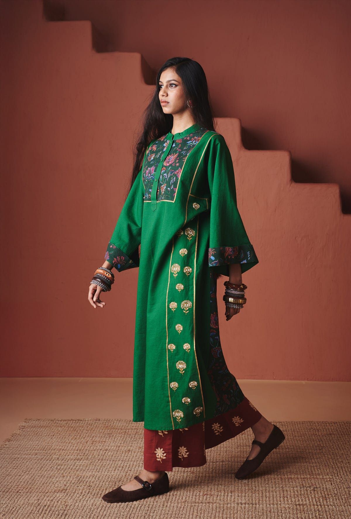Panna Linen Multi-Panelled Kurta Set - image 3