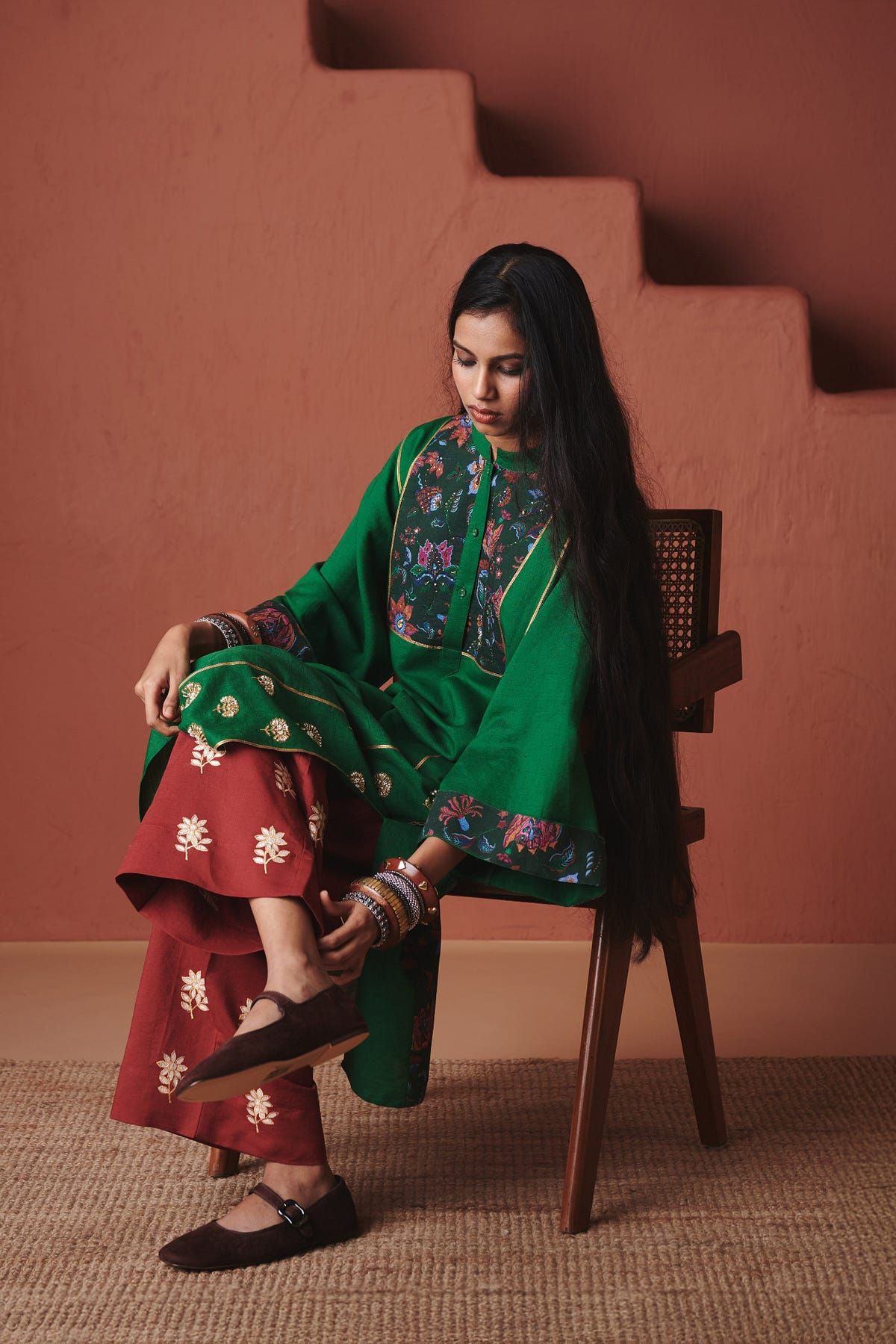 Panna Linen Multi-Panelled Kurta Set - image 5