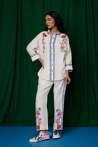 Foliage Co-Linen Oversized Flared Shirt view 4