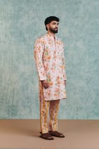 Flora Co-Linen Men's Classic Kurta view 3