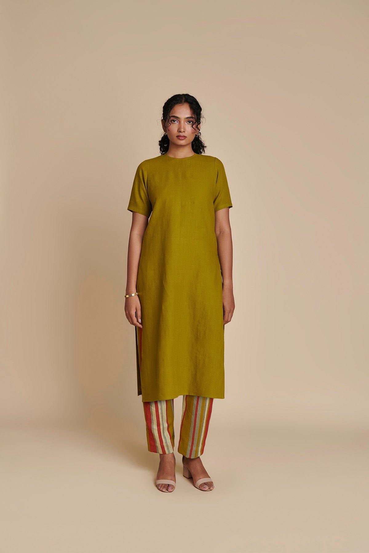 Mehendi Linen Half Sleeves Kurta - image 1