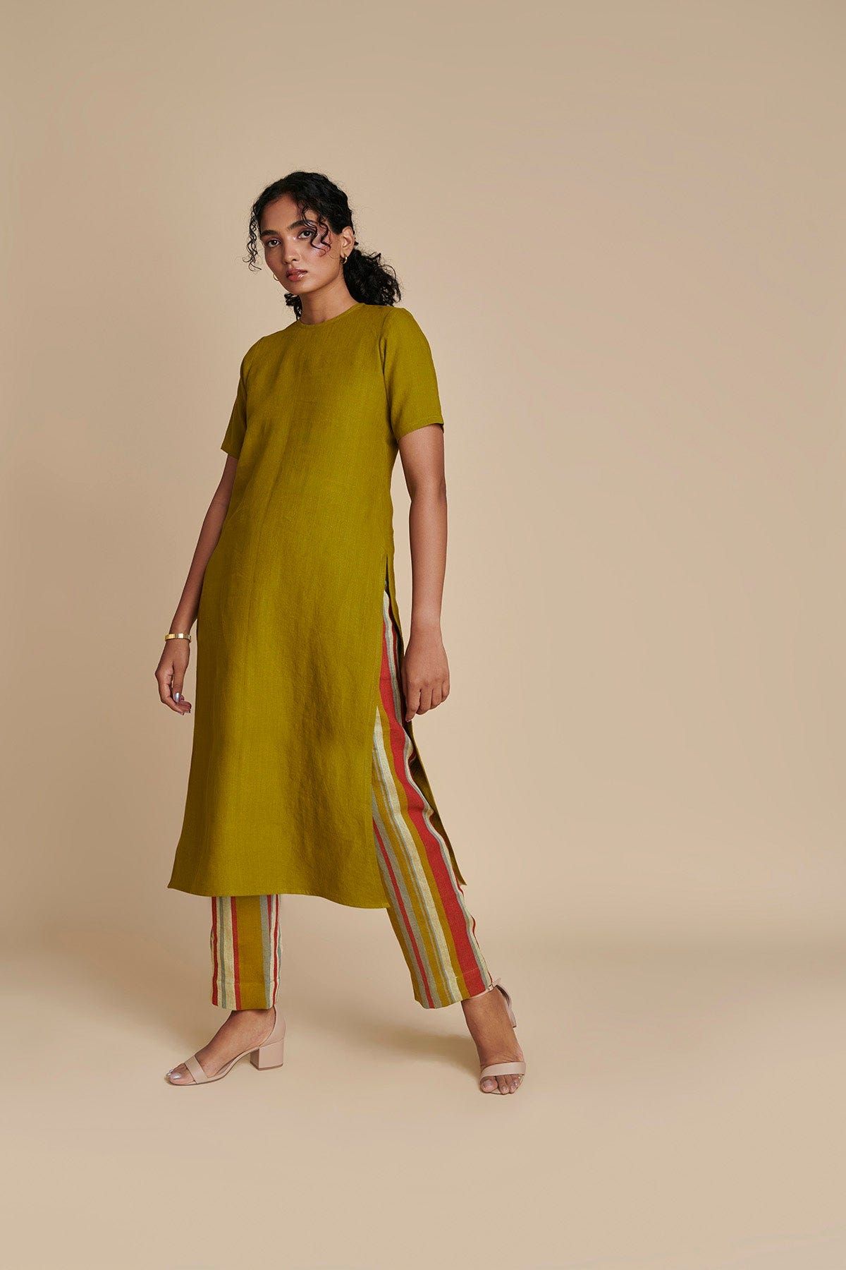 Mehendi Linen Half Sleeves Kurta - image 3