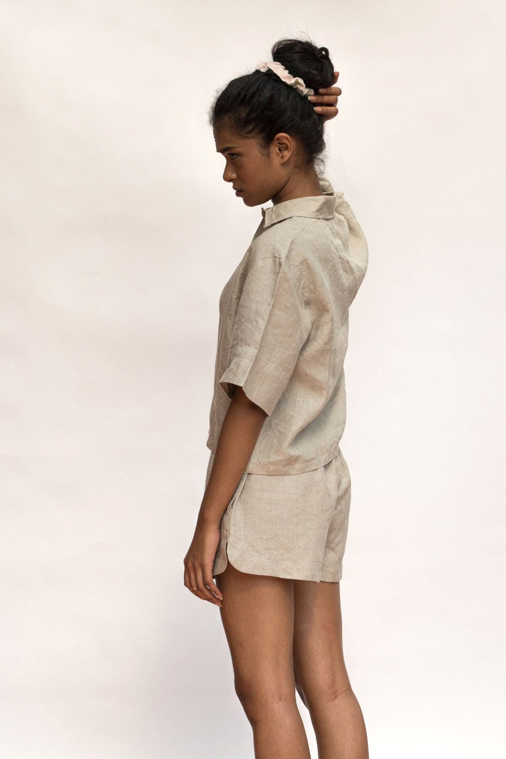 Undyed Linen Women's Shorts Set - image 4