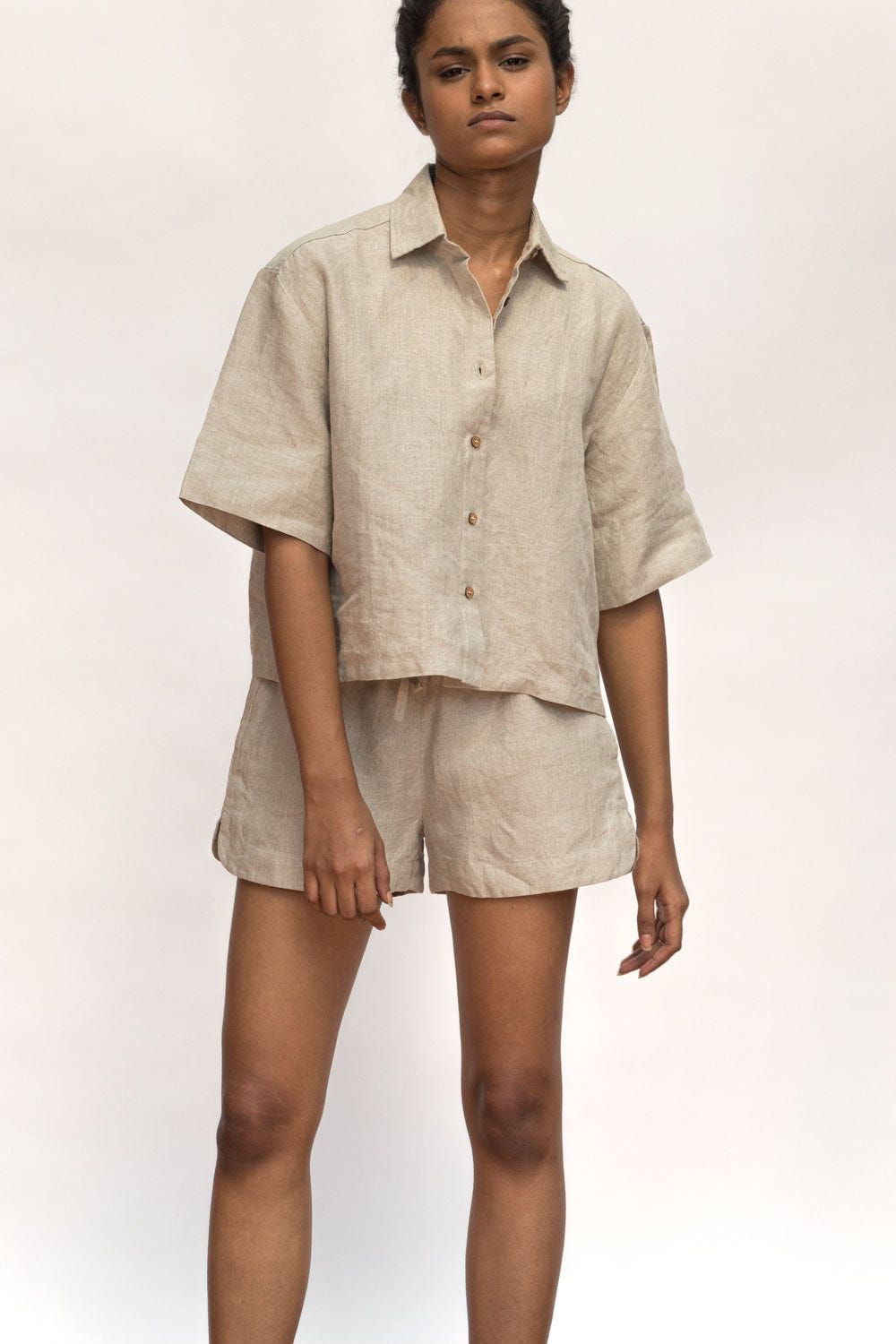 Undyed Linen Women's Shorts Set - image 5